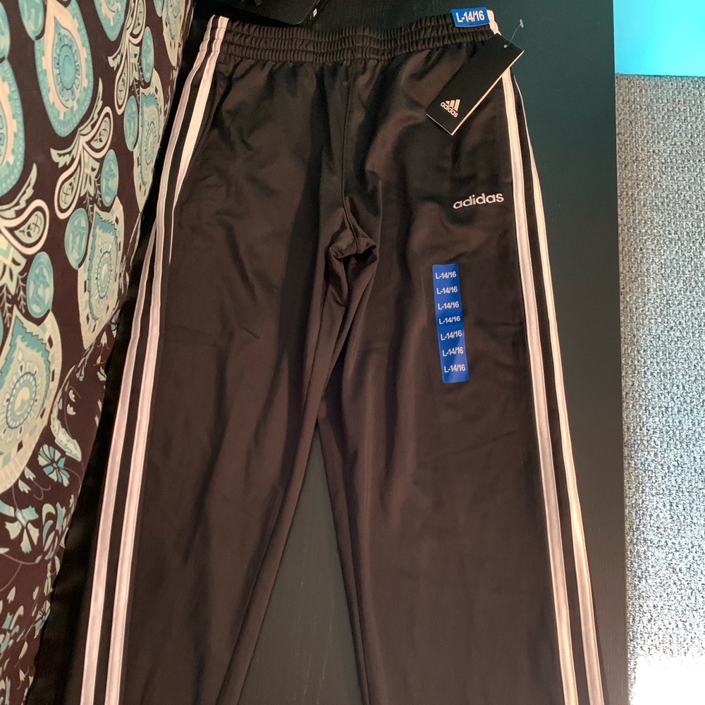 Size L Adidas Sweatpants